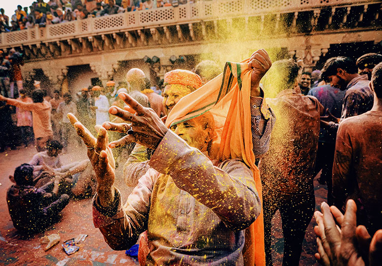 Shri Kanaga Thurkkai Amman Temple - Ealing Amman