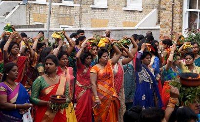 ealing-ther-kavadi ealing-amman-ther-kavadi