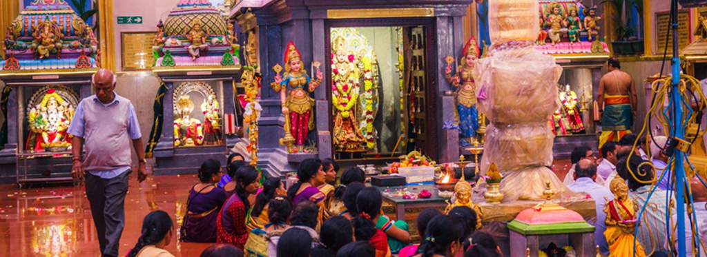 Shri Kanaga Thurkkai Amman Temple archchanai-ealingamman